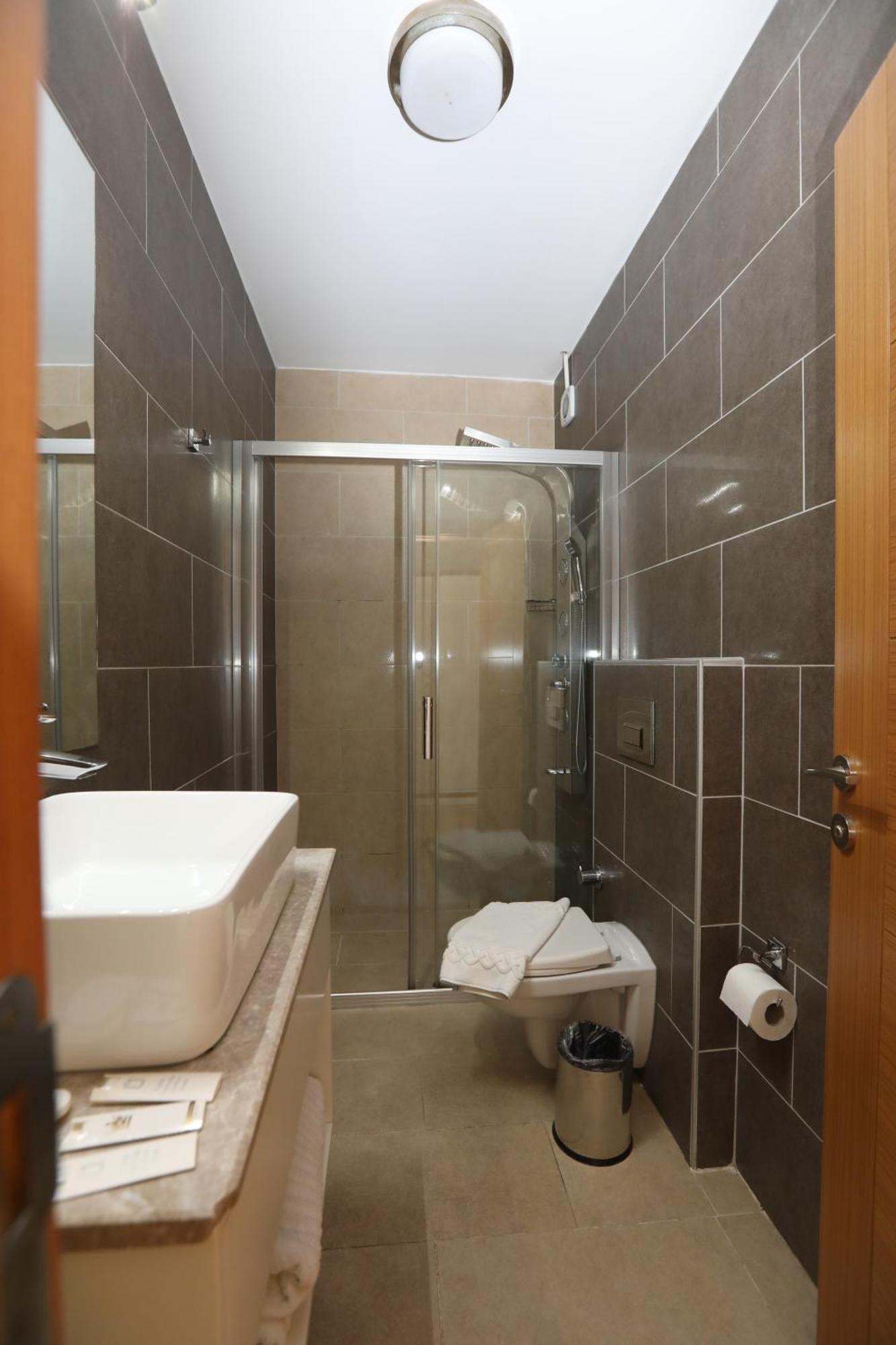 Mezzo Hotel Istanbul Exteriör bild